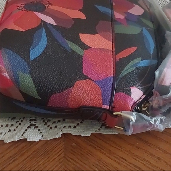 Trina Turk Multi Floral Small Shoulder Bag - Picture 4 of 15